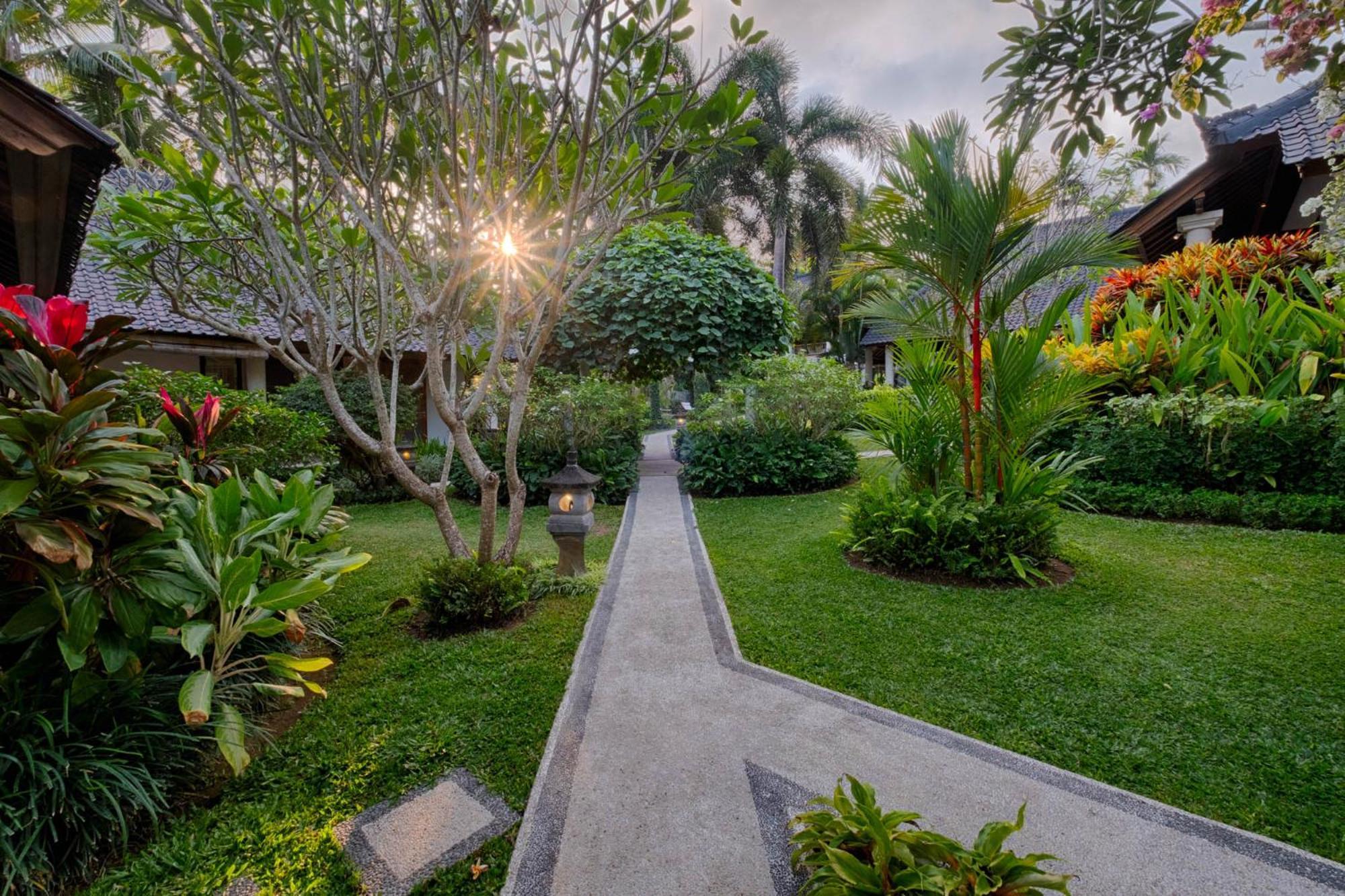 Kutus Kutus Saba Beach Villa Yogyakarta Exteriör bild