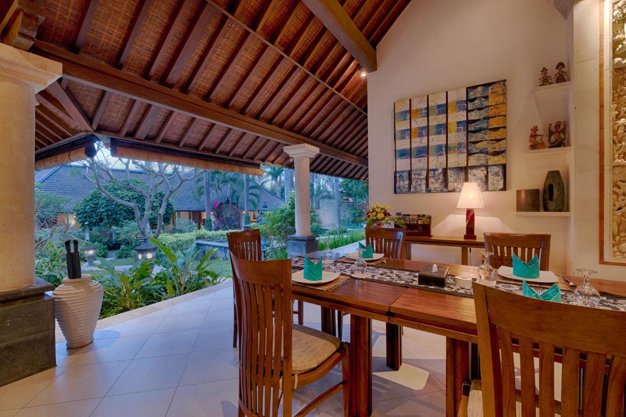 Kutus Kutus Saba Beach Villa Yogyakarta Exteriör bild