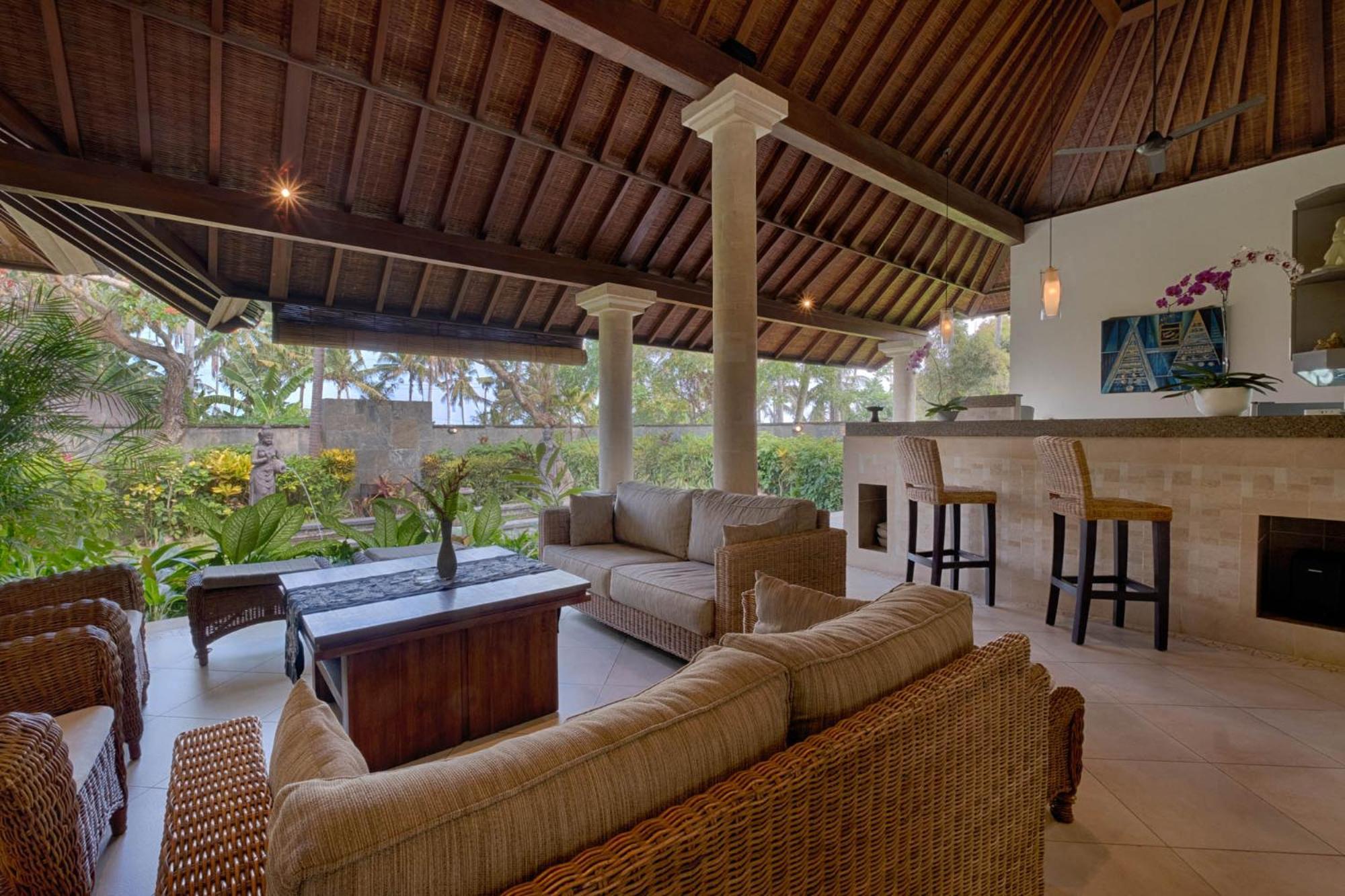 Kutus Kutus Saba Beach Villa Yogyakarta Exteriör bild